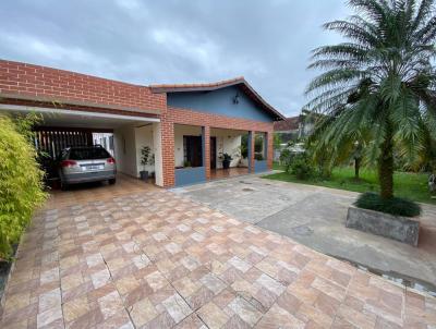 Casa para Venda, em Itanham, bairro Belas Artes, 4 dormitrios, 1 banheiro, 1 sute, 4 vagas