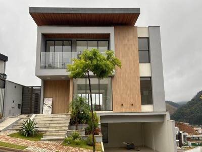 Casa para Venda, em Juiz de Fora, bairro Salvaterra, 4 dormitrios, 5 banheiros, 4 sutes, 5 vagas