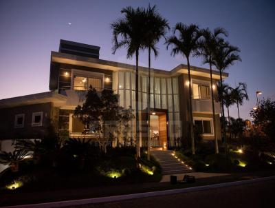 Casa para Venda, em Florianpolis, bairro Jurer Internacional, 4 dormitrios, 2 banheiros, 4 sutes, 6 vagas