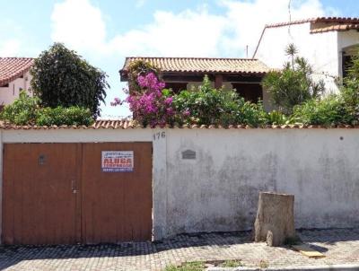 Casa para Temporada, em Arraial do Cabo, bairro Praia Grande, 3 dormitrios, 2 banheiros, 1 sute, 3 vagas