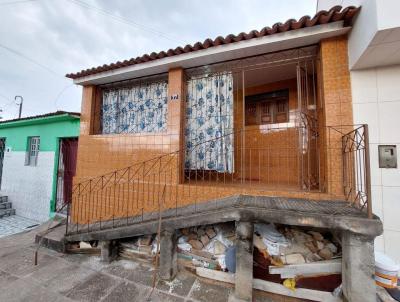 Casa para Venda, em Bom Conselho, bairro Centro, 3 dormitrios, 2 banheiros