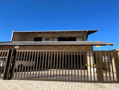 Sobrado para Venda, em Guaratuba, bairro Centro, 4 dormitrios, 5 banheiros, 1 sute