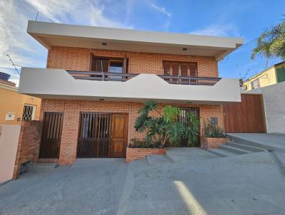 Casa para Venda, em Santana do Livramento, bairro Centro, 5 dormitrios, 3 banheiros, 2 sutes, 2 vagas