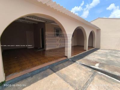 Casas 2 Quartos para Venda, em Batatais, bairro RIACHUELO, 3 dormitrios, 1 banheiro, 3 vagas