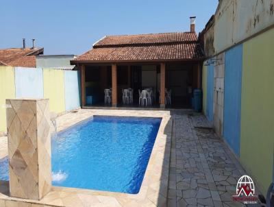 Casa para Venda, em Pindamonhangaba, bairro Araretama, 1 dormitrio, 1 sute, 4 vagas