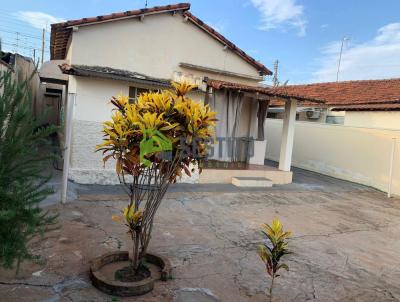 Casa para Venda, em Catanduva, bairro Higienpolis