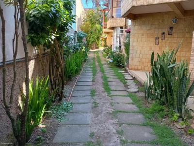 Casa para Venda, em Rio das Ostras, bairro Cidade Beira Mar, 2 dormitrios, 2 banheiros, 1 vaga