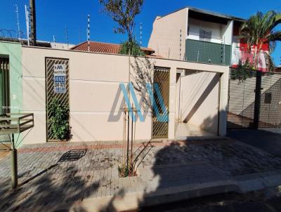 Casa para Venda, em Londrina, bairro Jardim Santa Alice, 3 dormitrios, 2 banheiros, 1 sute, 2 vagas