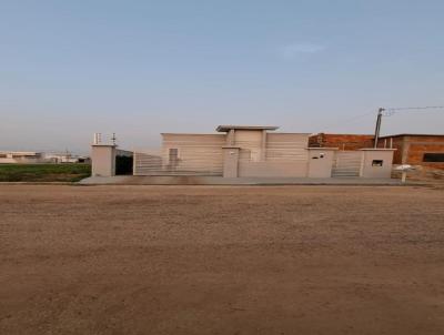 Casa para Locao, em Cceres, bairro Vila Nova, 2 dormitrios, 1 banheiro, 1 sute, 1 vaga