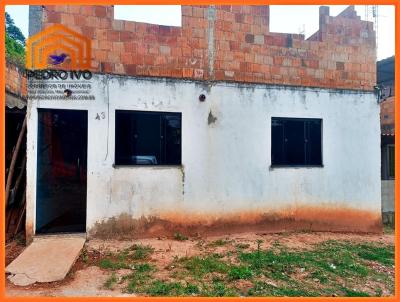 Casa para Venda, em Lima Duarte, bairro Santa Terezinha, 2 dormitrios, 1 banheiro