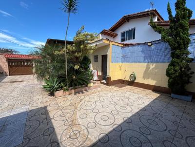 Casa para Venda, em Itanham, bairro Savoy 2, 2 dormitrios, 2 banheiros, 1 sute, 6 vagas