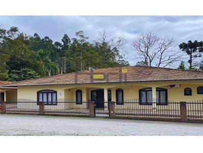 Casa para Venda, em Brao do Trombudo, bairro CENTRO, 4 dormitrios, 3 banheiros, 1 sute, 2 vagas
