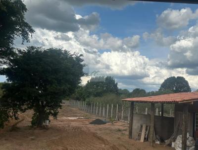 Chcara para Venda, em So Sebastio do Paraso, bairro Condominio Cachoeira, 2 dormitrios, 1 banheiro, 1 sute