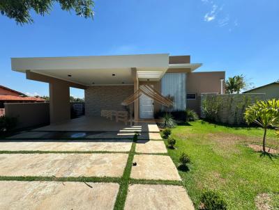 Casa em Condomnio para Venda, em Porangaba, bairro Ninho Verde 1, 3 dormitrios, 3 banheiros, 1 sute, 6 vagas