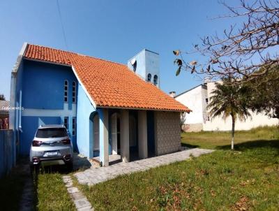 Casa / Sobrado para Venda, em Tramanda, bairro Centro, 4 dormitrios, 2 banheiros, 6 vagas