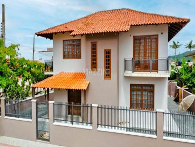 Casa para Venda, em Navegantes, bairro Balnerio Navegantes, 4 dormitrios, 3 banheiros, 2 vagas