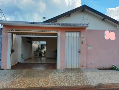 Casa para Venda, em Trs Lagoas, bairro JARDIM ESPERANA, 3 dormitrios