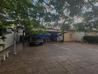 Casa para Venda, em Marlia, bairro Jardim Estoril, 3 dormitrios, 4 banheiros