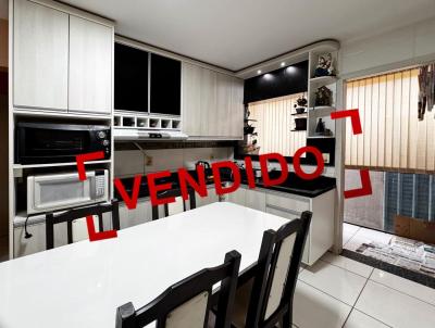 Apartamento para Venda, em Venncio Aires, bairro Gressler, 2 dormitrios, 1 banheiro, 1 vaga