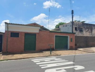 Casa para Locao, em Mococa, bairro Conjunto Habitacional Gilberto Rossetti, 2 dormitrios, 1 banheiro