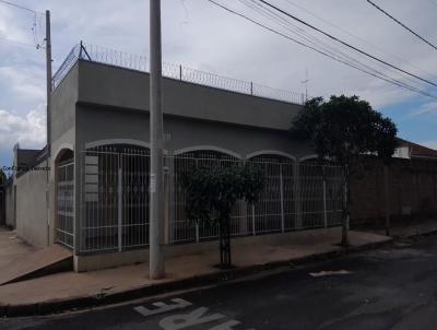 Casas 3 e 4 Quartos para Venda, em Promisso, bairro Centro, 3 dormitrios, 2 banheiros, 1 sute, 2 vagas