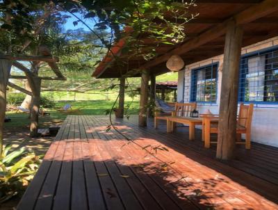 Casa para Venda, em Imbituba, bairro Praia do Rosa, 2 dormitrios, 2 banheiros, 2 vagas