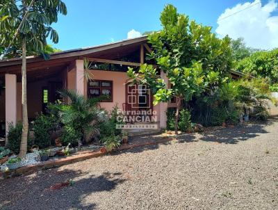 Casa para Locao, em Tuparendi, bairro RS-305, 2 dormitrios, 1 banheiro, 1 vaga