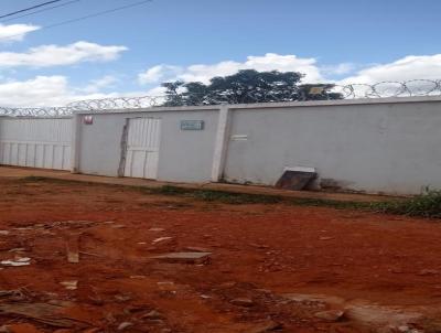 Casa para Locao, em , bairro guas Lindas, 3 dormitrios, 2 banheiros, 1 sute, 3 vagas