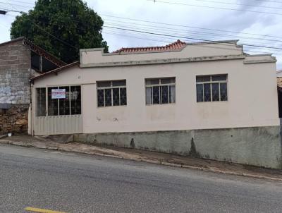 Casa para Venda, em Santo Antnio do Amparo, bairro Centro, 5 dormitrios, 1 banheiro, 1 vaga