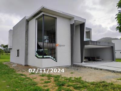 Casa para Venda, em Florianpolis, bairro Ingleses do Rio Vermelho, 4 dormitrios, 4 banheiros, 3 sutes, 2 vagas