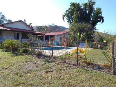 Chcara para Venda, em Congonhal, bairro Taioba, 2 dormitrios, 2 banheiros, 1 sute, 1 vaga
