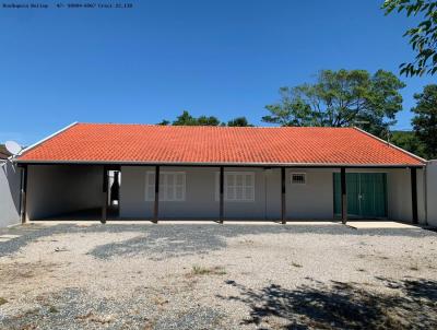 Casa para Locao, em Bombinhas, bairro Zimbros, 4 dormitrios, 1 banheiro, 2 vagas