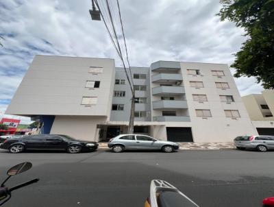 Apartamento para Venda, em Umuarama, bairro Zona III, 3 dormitrios, 1 banheiro, 1 vaga