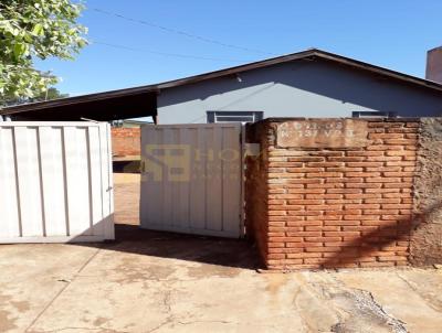 Casa para Venda, em Trs Lagoas, bairro Vila Piloto I, 2 dormitrios, 1 banheiro, 2 vagas