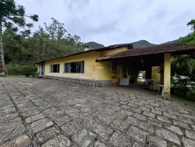 Casa para Venda, em Terespolis, bairro Albuquerque, 10 dormitrios, 8 banheiros, 4 sutes, 8 vagas