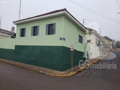 Casa para Venda, em Altinpolis, bairro Centro, 3 dormitrios, 1 banheiro, 4 vagas