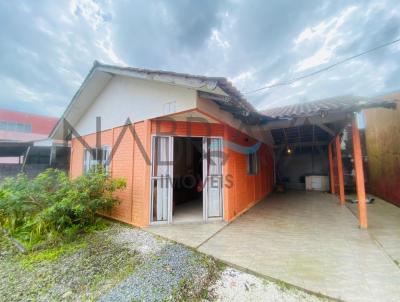 Casa para Temporada, em Matinhos, bairro Balnerio Ipacara, 3 dormitrios, 1 banheiro, 10 vagas