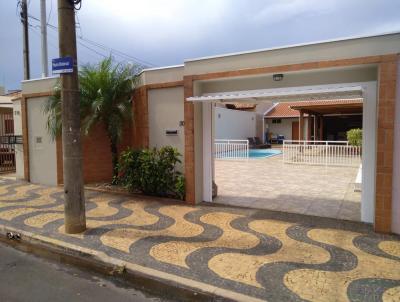 Casa para Venda, em Leme, bairro Cidade Jardim, 1 dormitrio, 2 banheiros, 1 sute