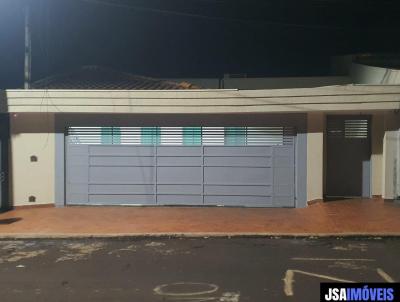 Casa para Venda, em Pradpolis, bairro Jardim dos Ips, 3 dormitrios, 3 banheiros, 1 sute, 3 vagas