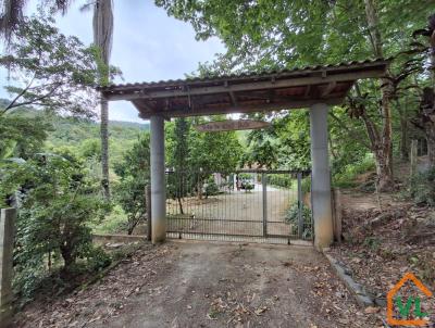 Stio / Chcara para Venda, em , bairro Barra do Trombudo, 3 dormitrios, 2 banheiros, 2 vagas