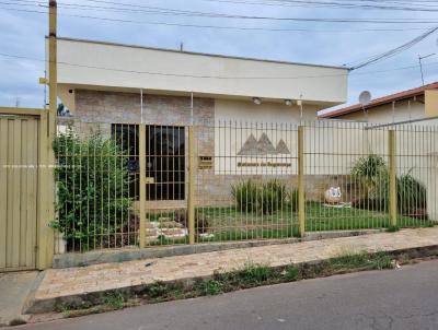 Comercial para Locao, em Pirassununga, bairro VILA NOVA