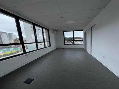 Sala Comercial para Locao, em Caraguatatuba, bairro Ipiranga, 1 banheiro