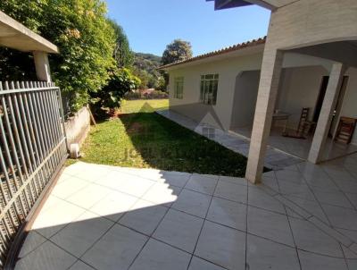 Casa para Venda, em Francisco Beltro, bairro So Cristvo, 3 dormitrios, 1 banheiro, 2 vagas