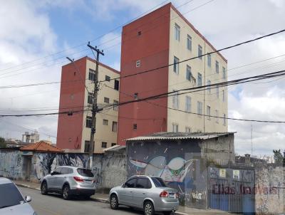 Apartamento para Locao, em Carapicuba, bairro Conjunto Habitacional Presidente Castelo Branco, 3 dormitrios, 1 banheiro, 1 vaga