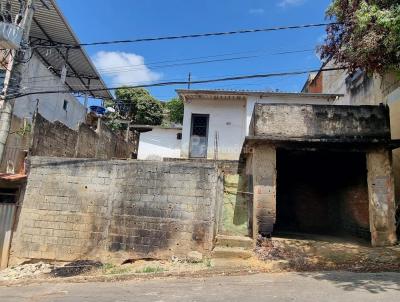 Casa para Venda, em Cataguases, bairro Leonardo, 2 dormitrios, 1 banheiro, 1 vaga