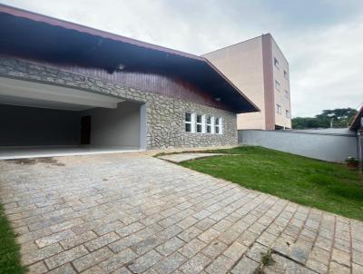 Casa para Locao, em Poos de Caldas, bairro Jardim Country Club, 3 dormitrios, 2 banheiros, 1 sute, 4 vagas