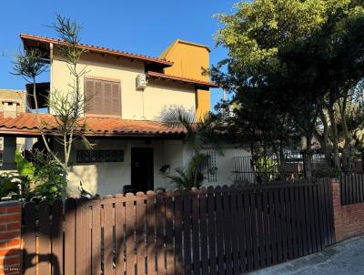 Casa para Venda, em Florianpolis, bairro Ingleses do Rio Vermelho, 4 dormitrios, 2 banheiros, 1 sute, 2 vagas