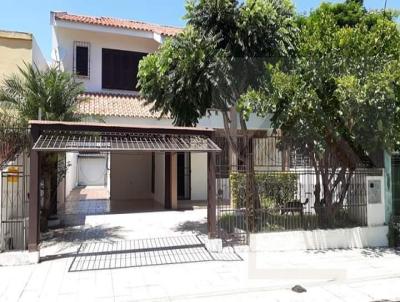 Casa para Venda, em Itaqui, bairro Cidade Alta, 4 dormitórios, 2 banheiros, 2 vagas