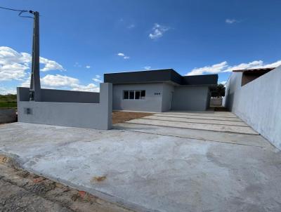 Casa para Venda, em , bairro MONTEBELLE, 2 dormitrios, 1 banheiro, 2 vagas