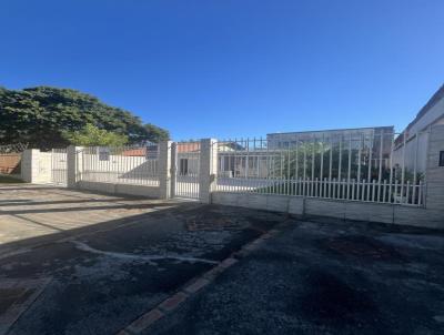 Casa para Venda, em Uruguaiana, bairro Alexandre Zachia, 3 dormitrios, 1 banheiro, 1 sute, 1 vaga